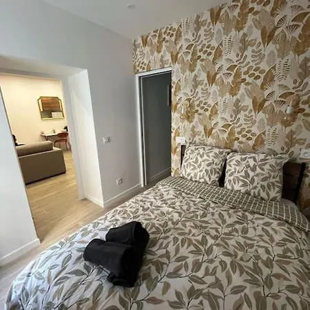 Апартаменти Sublime T2/ Cosy/ Clim/ Parking/plage Мантон