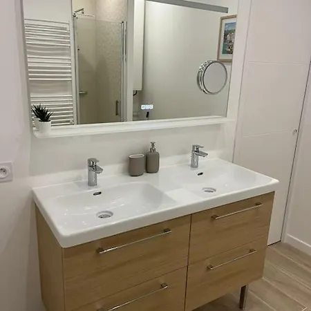 Sublime T2/ Cosy/ Clim/ Parking/plage דירה *